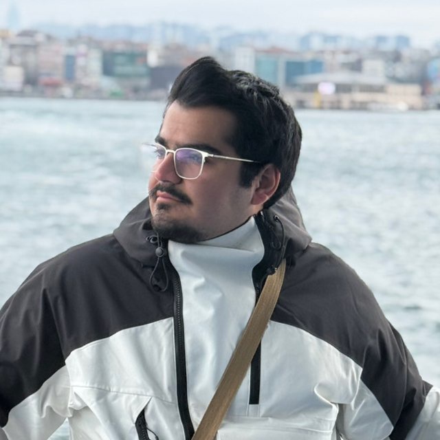 Portrait of Ehsan Garaaghaji